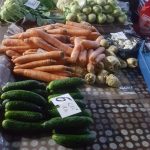Oameni buni, pentru legume și verdețuri mai proaspete mergeți la piață!